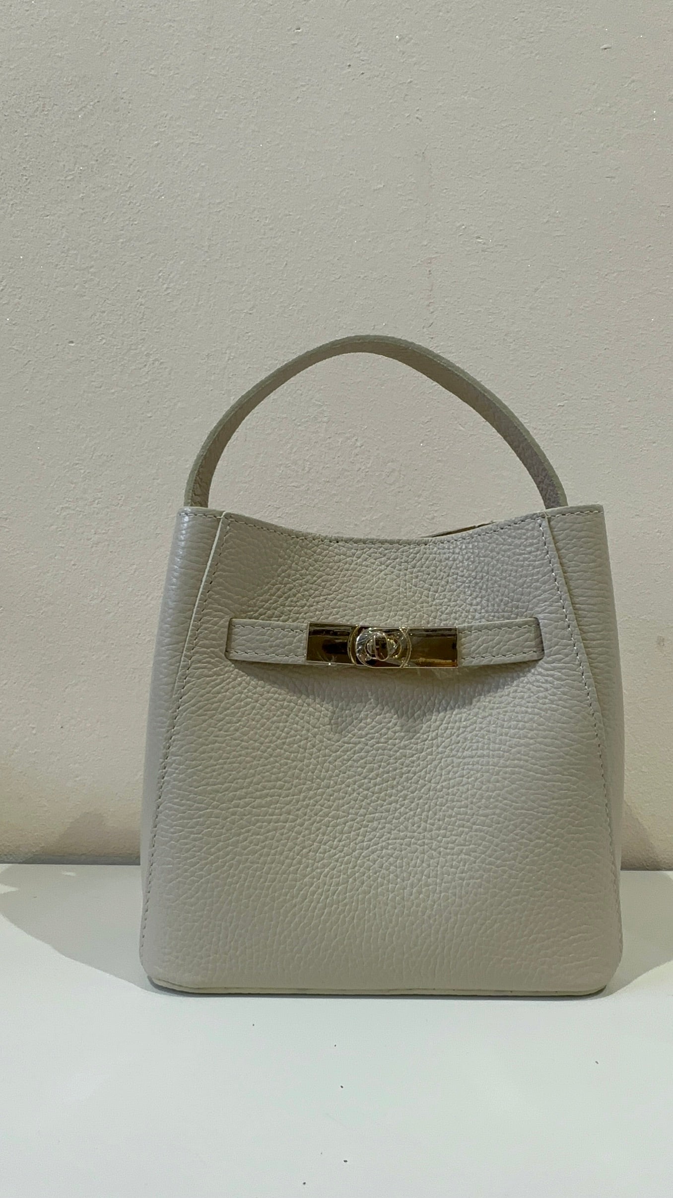 ADA BUCKET MINI