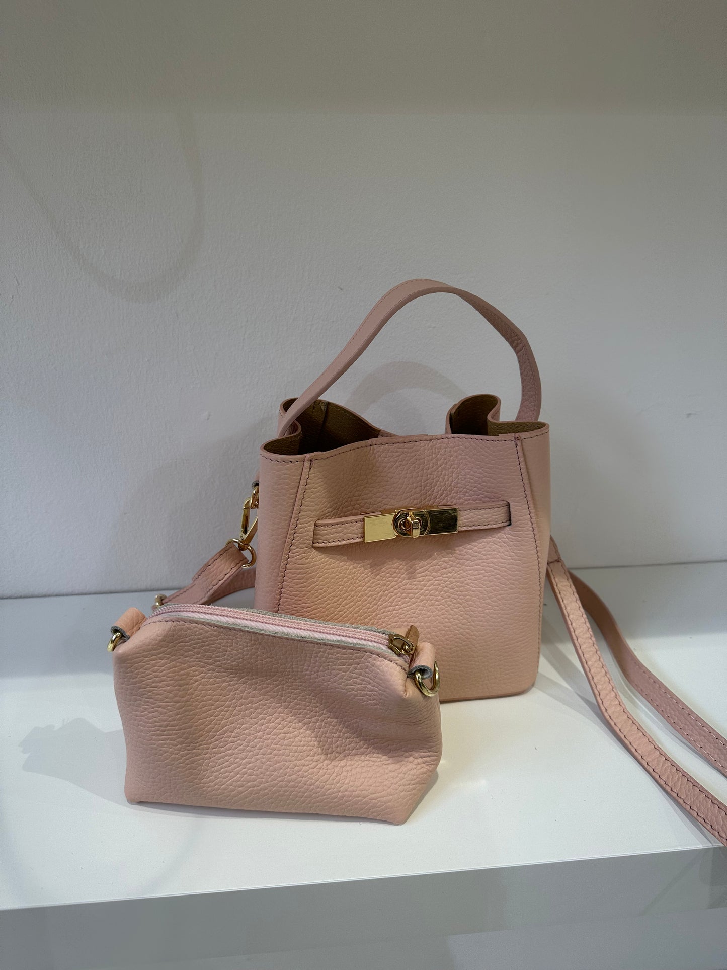 ADA BUCKET MINI