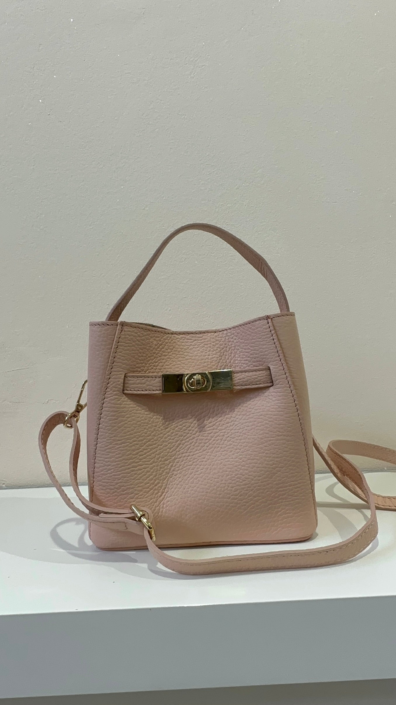 ADA BUCKET MINI