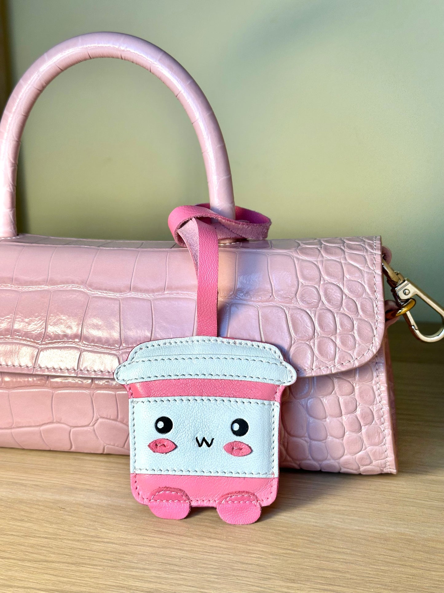 CHARM FRAPPUCCINO FRAGOLA