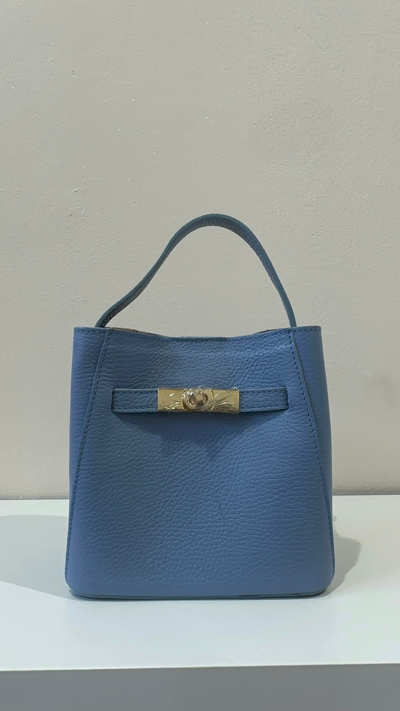 ADA BUCKET MINI